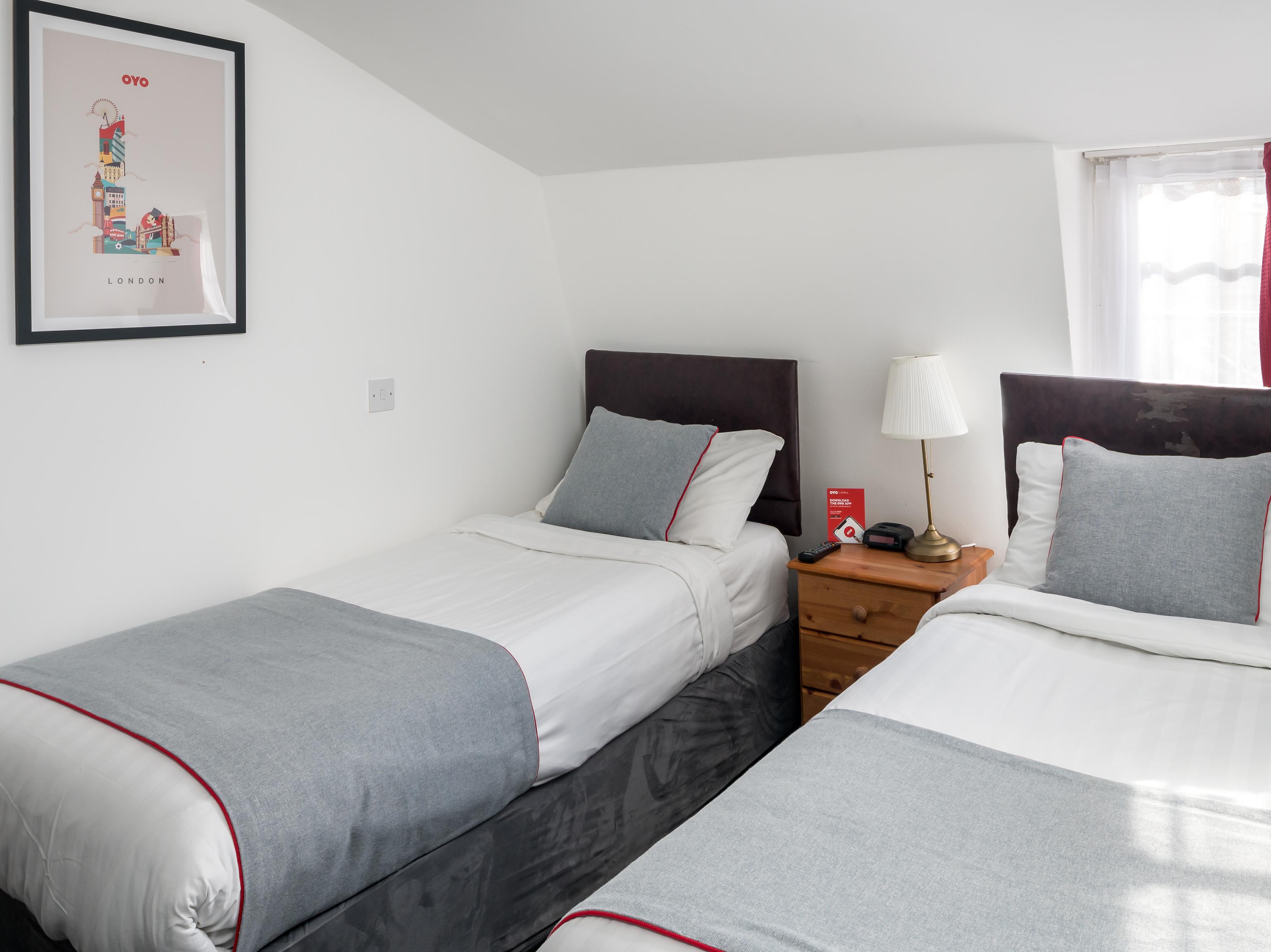 Apollo Kings Cross 3* Londra